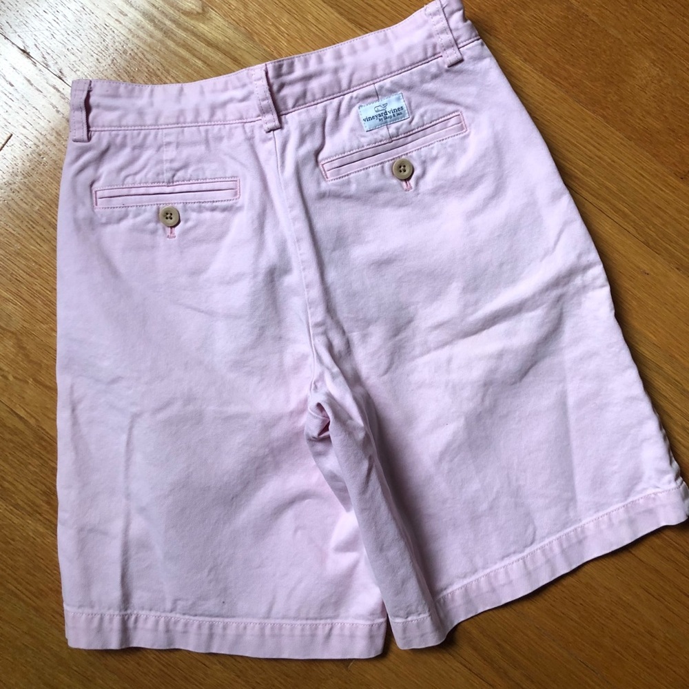 Vineyards Vines pink cotton shorts - Picture 2 of 3